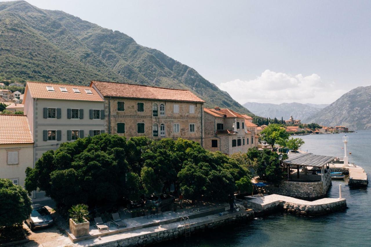 Palazzo Sbutega Panzió Kotor Kültér fotó