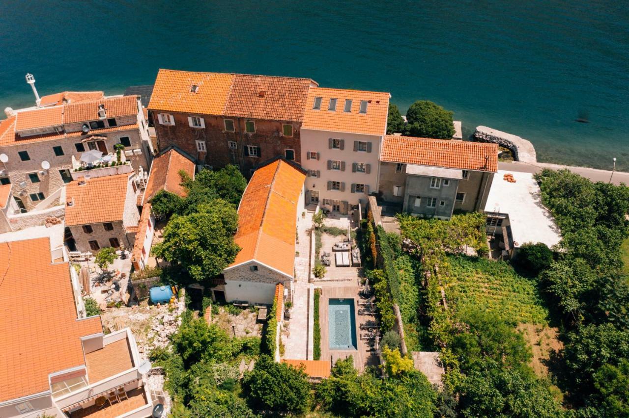 Palazzo Sbutega Panzió Kotor Kültér fotó